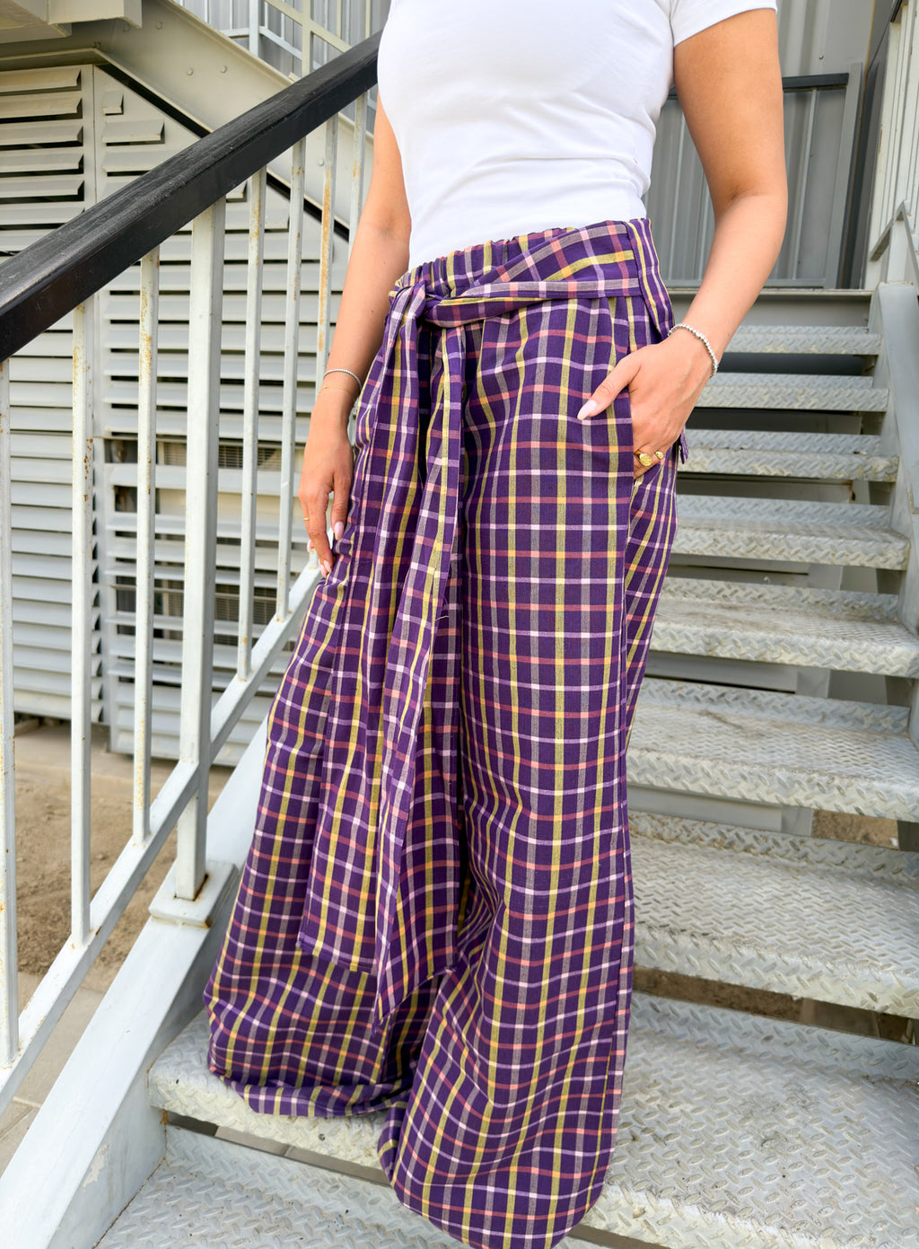 Delulu pants